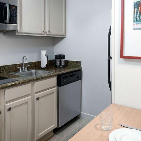 Homewood Suites By Hilton Tampa Airport - Westshore Extérieur photo