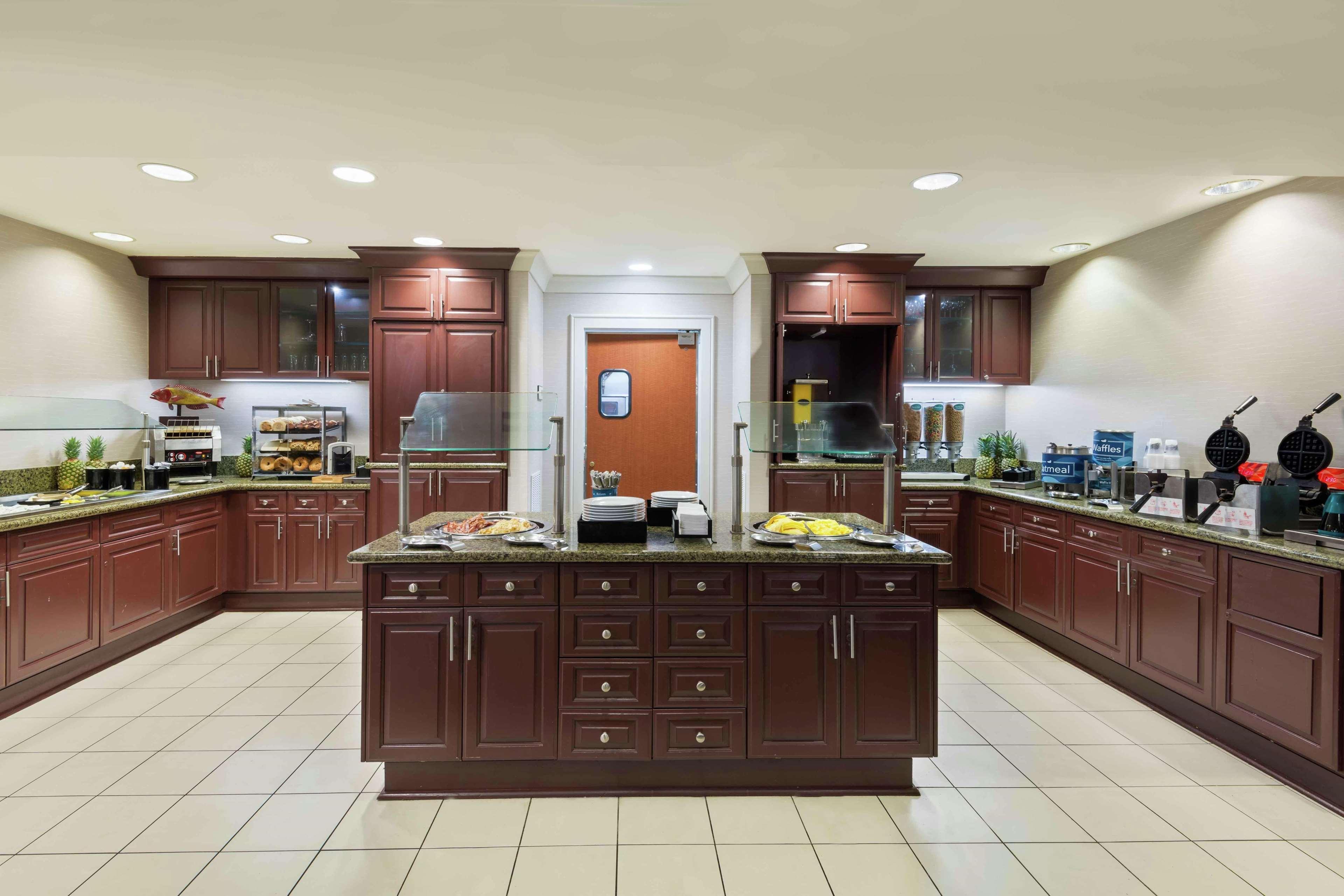 Homewood Suites By Hilton Tampa Airport - Westshore Extérieur photo