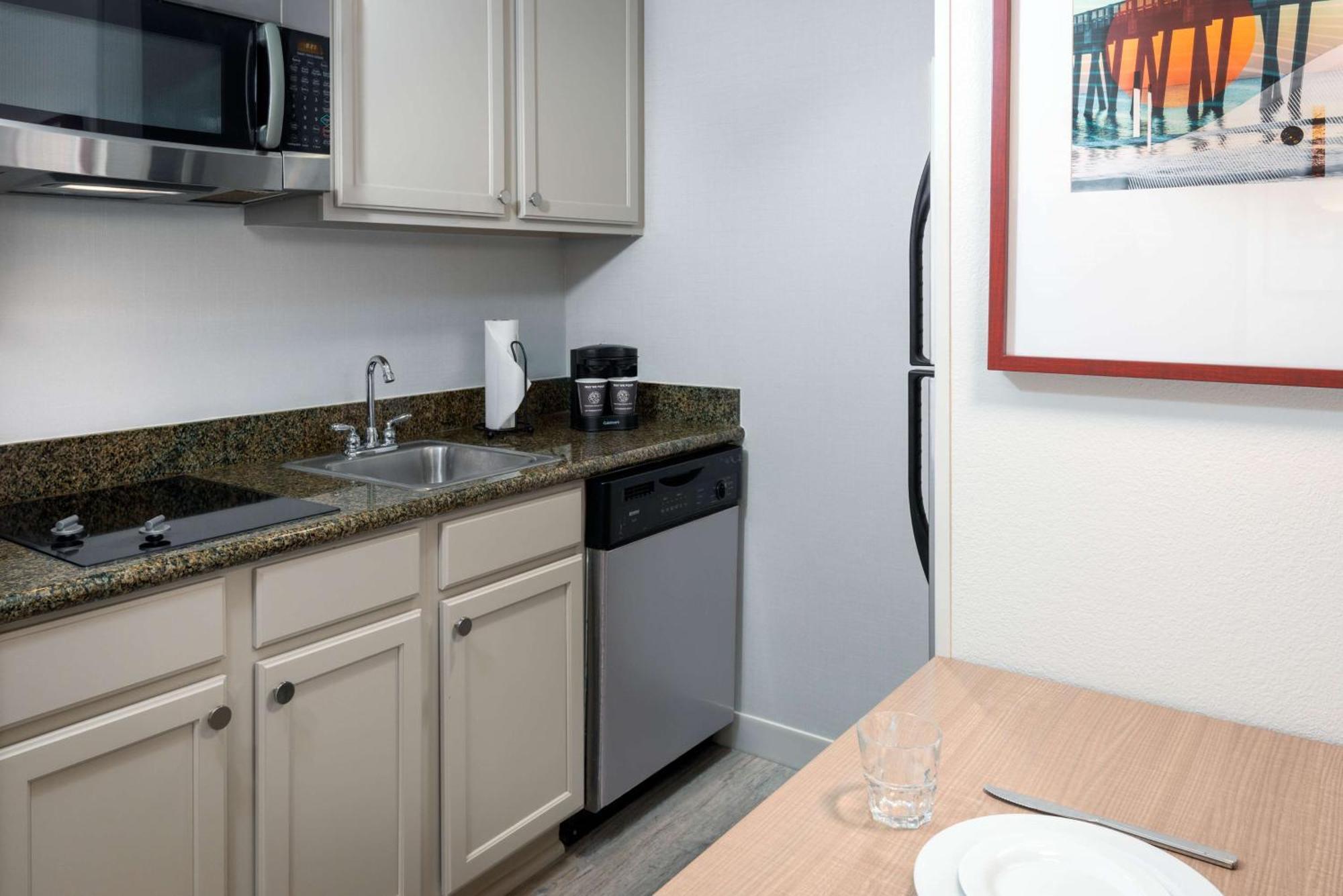 Homewood Suites By Hilton Tampa Airport - Westshore Extérieur photo
